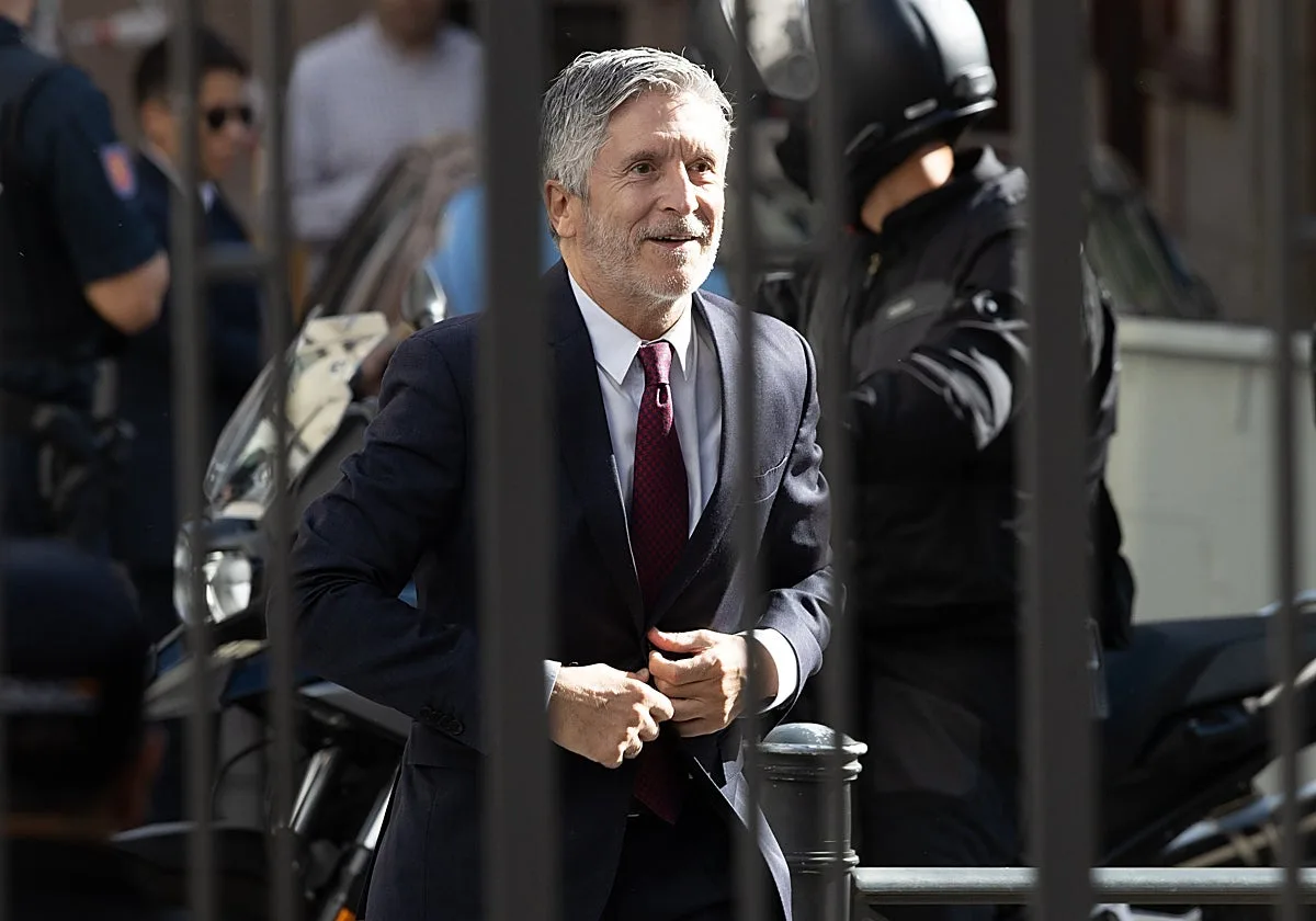 Sánchez se pliega a la UE y tendrá que asumir ahora la Ley de asilo que se negaba a aplicar