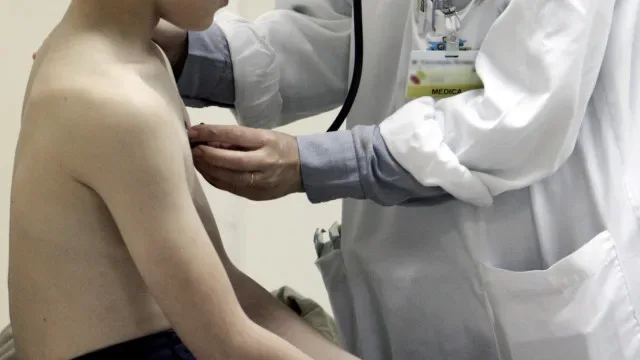 OM com propostas para contrariar "medidas avulsas" na fixação de médicos
