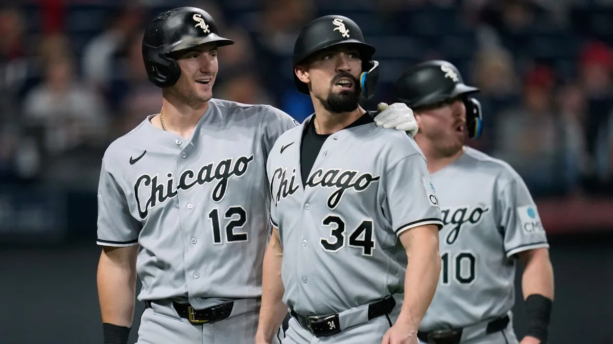 Tristan Peters draws key walk after 18-pitch AB, White Sox down Guardians to stay atop AL Central