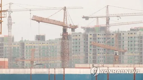 정부 "수도권 공급 목표 37% 착공…연말까지 80%대 가능"