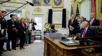 CNN, MS NOW e Politico avançam com ação judicial após serem excluídos da Casa Branca