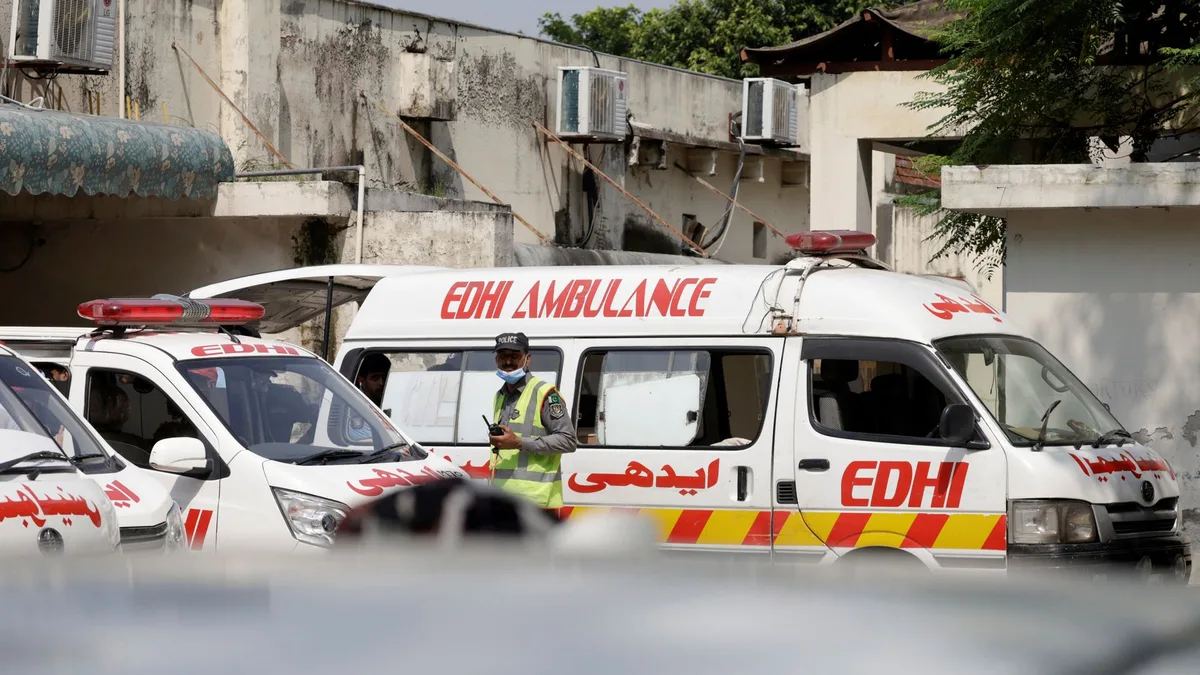 At least 14 newborn babies die in Islamabad hospital fire
