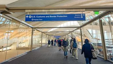 US-Richter blockiert vorerst Trumps neue Visa-Regeln