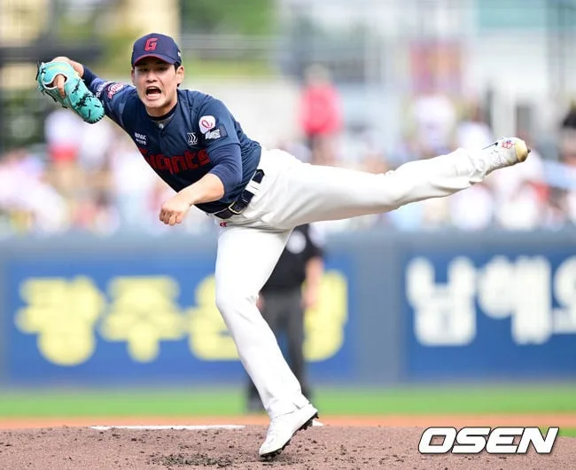 챔필 침묵시킨 완벽투...롯데 김진욱, 데뷔 첫 규정이닝 달성! 6이닝 무실점 [오!쎈 광주]
