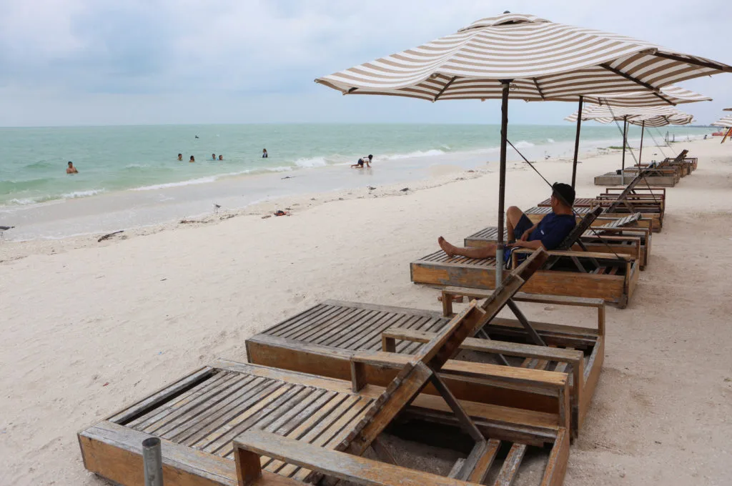 How El Niño is playing a role in Hurricane Isaias