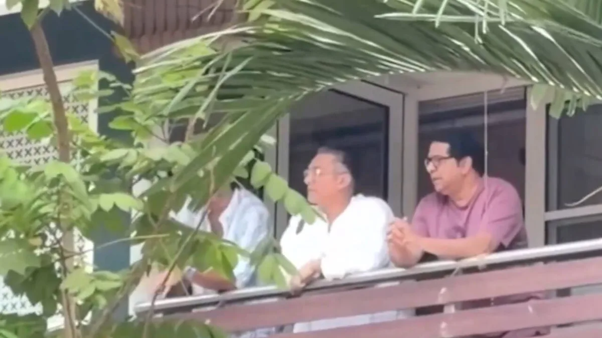 Aamir Khan meets Raj Thackeray amid Imran Khan's controversy