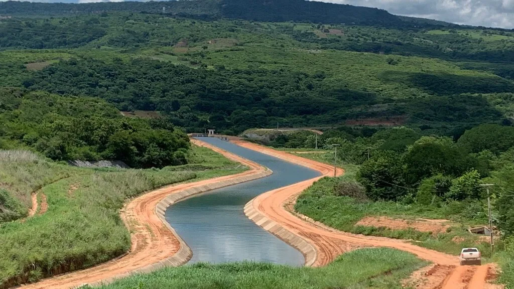 Brasil lleva casi dos siglos buscando una solución para la sequía. Su respuesta es un río de hormigón de 145 kilómetros