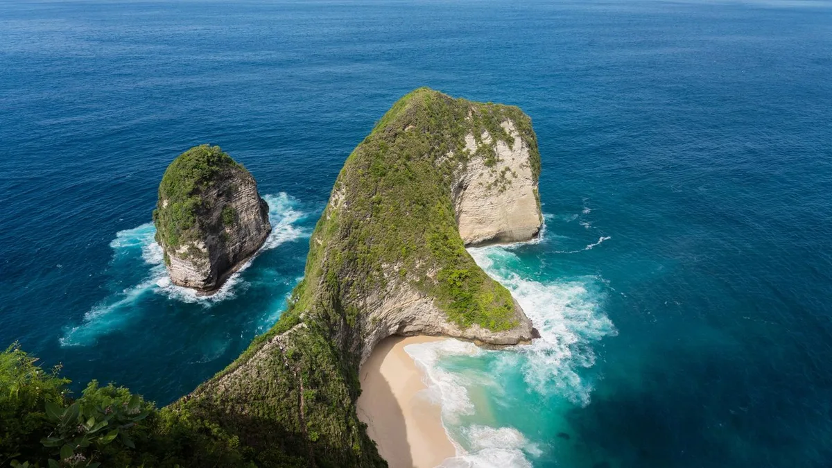 Bali: 29-jährige Australierin stürzt an beliebtem Kliff in den Tod