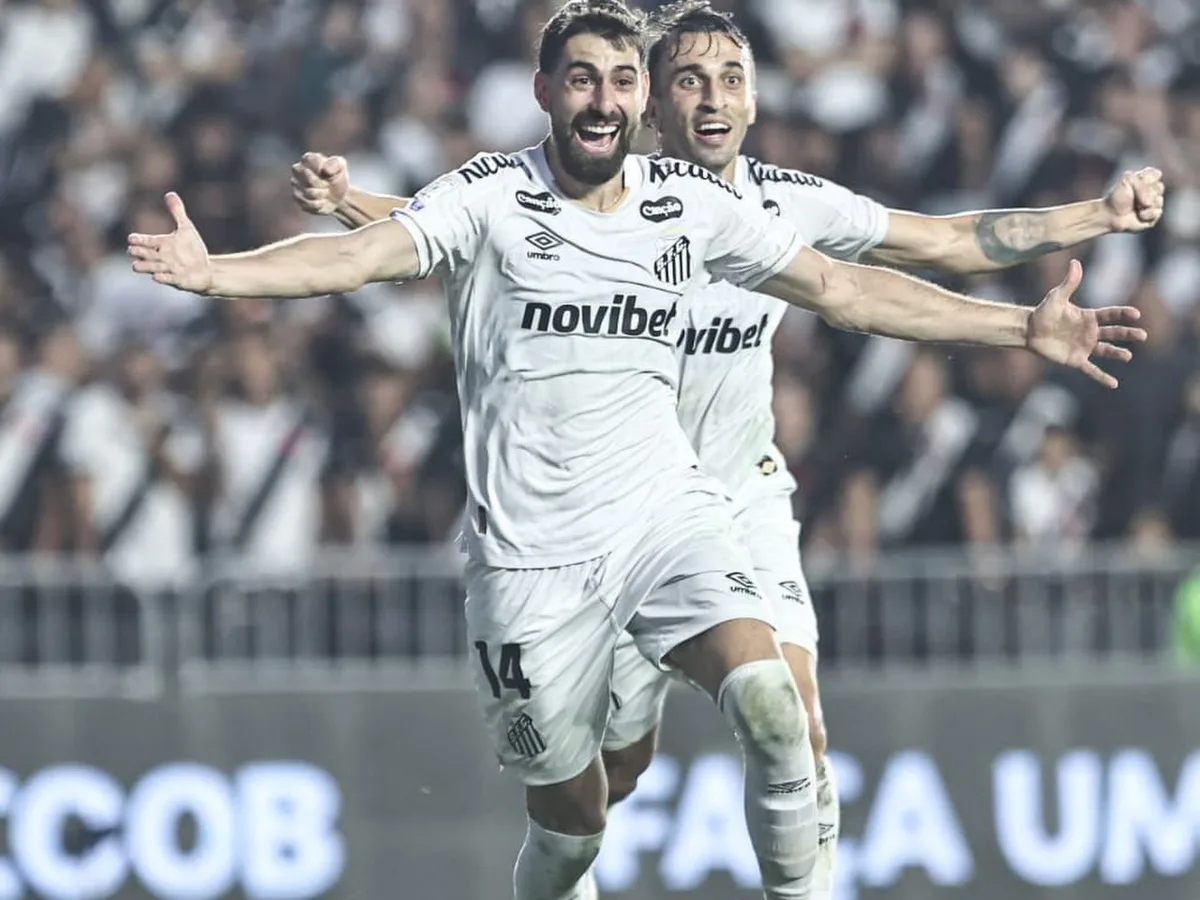 Santos bate Vasco e Atlético-MG vence Grêmio em tarde de placares iguais