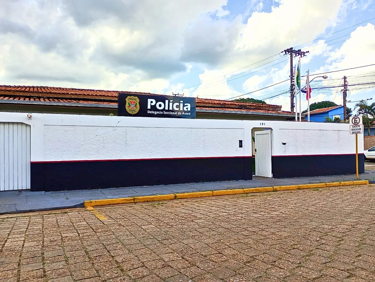 Homem é preso suspeito de agredir a ex-companheira durante comemoração de aniversário em Avaré