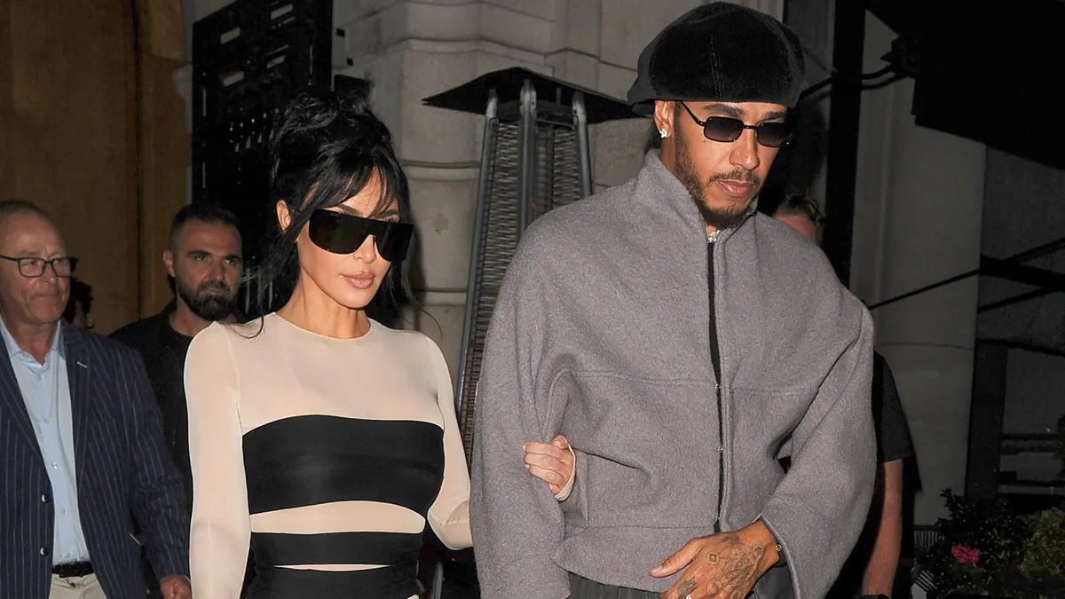 Kim Kardashian y Lewis Hamilton convierten una cena en Londres en una lección de moda de alto impacto