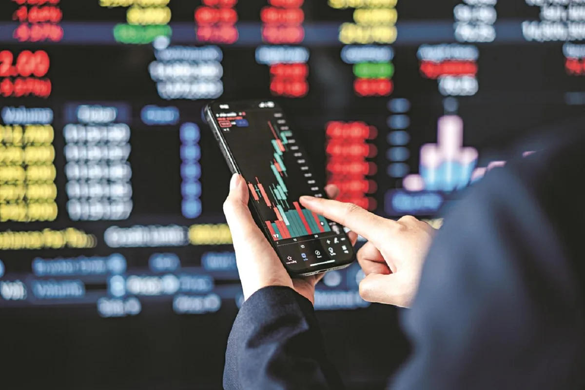 Stock Market LIVE: Sensex down 100 pts; Nifty below 24,200; Nifty IT rises 1%