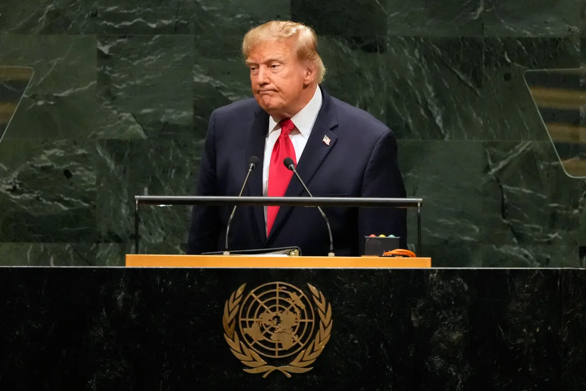 Trump firma el acuerdo de seguridad con Dinamarca y Groenlandia