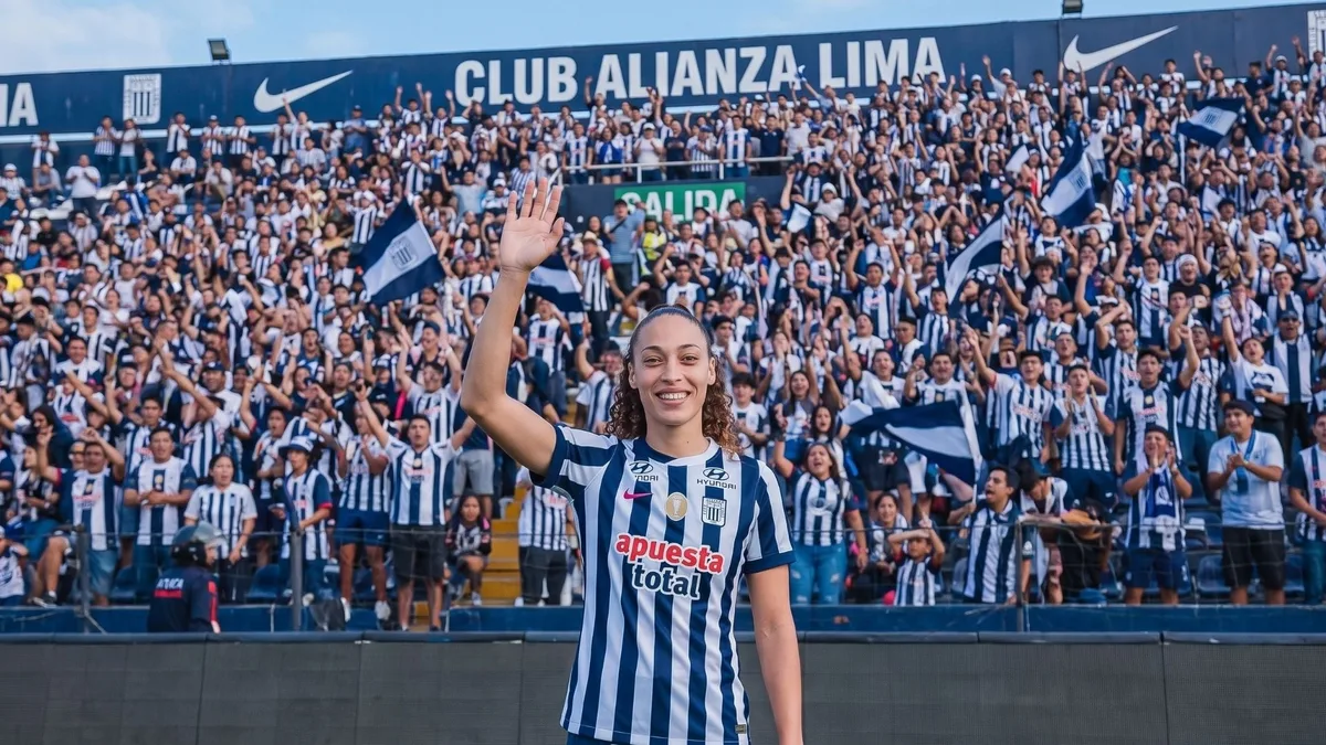 Alianza Lima se refuerza con Juliana Da Silva, volante brasileña procedente de Corinthians y campeona de Copa Libertadores