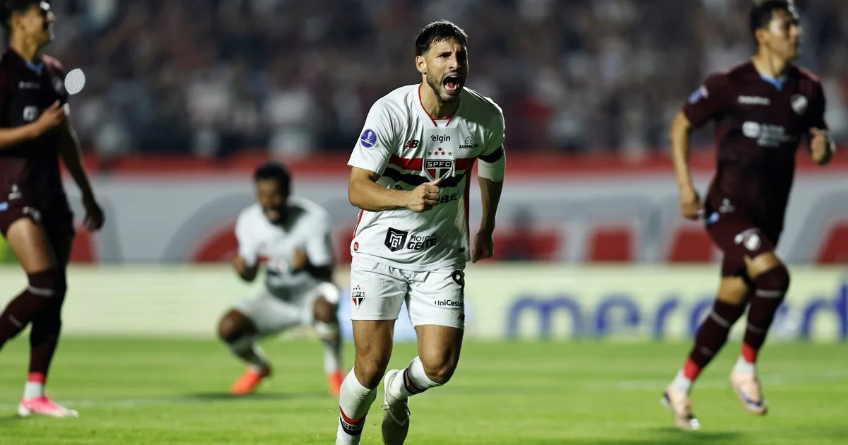 Boca ya conoce a su próximo rival: San Pablo avanzó con un gol de Jonathan Calleri