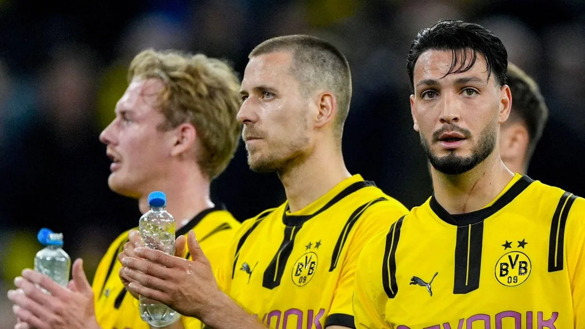 Lyon stumble at Lens; Dortmund drop points in draw against Bremen