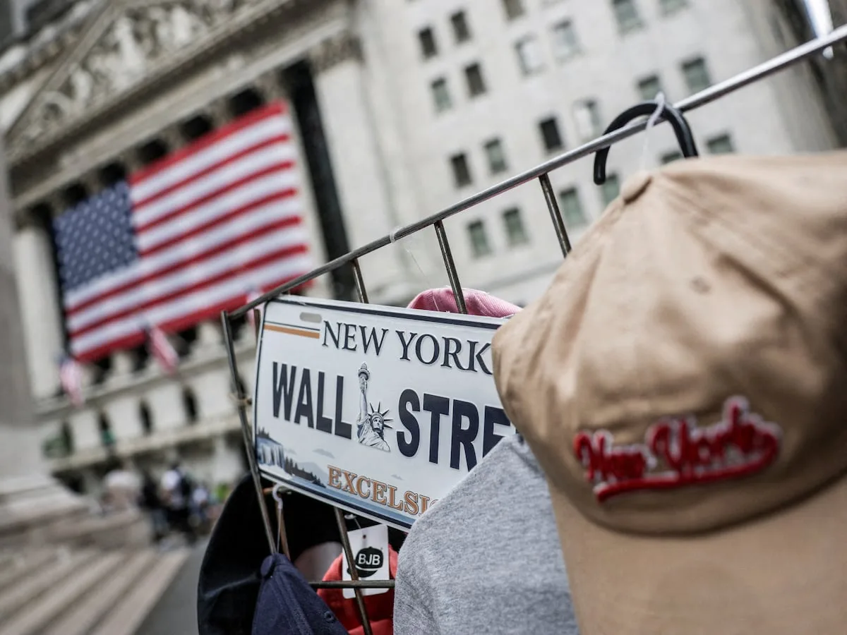 Wall St rises as lower oil prices offset Fed rate hike