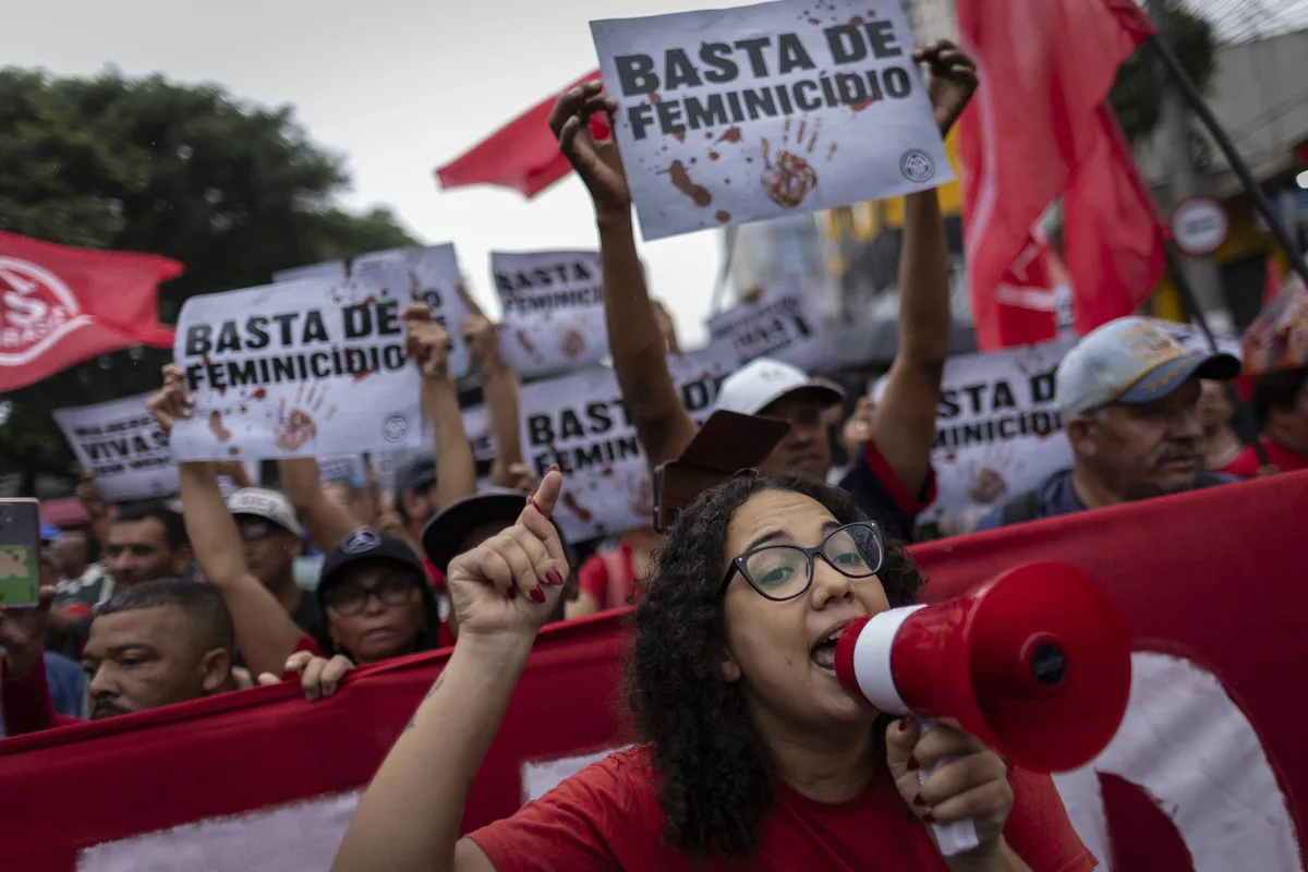 OMS aprova proposta do Brasil para incluir feminicídios no código internacional de doenças