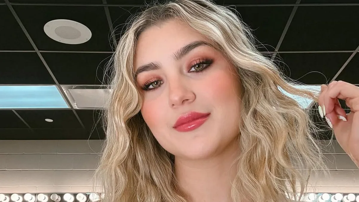Melenie Carmona comparte fotografía junto a su novio tras confirmar su embarazo