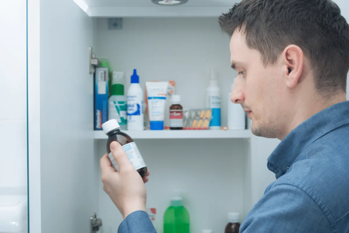 Calor pode comprometer medicamentos: veja cuidados e onde não os guardar