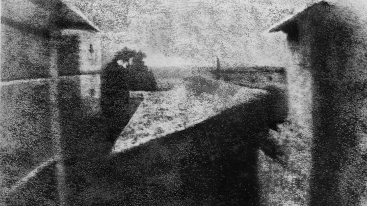 Bicentenaire de la photographie : mais quel est le premier cliché du monde ?