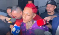 Oruam tira tornozeleira eletrônica em vídeo após habeas corpus