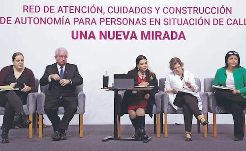 Habrá baños y clínicas móviles para población en situación de calle en CDMX; proponen transformación de albergues