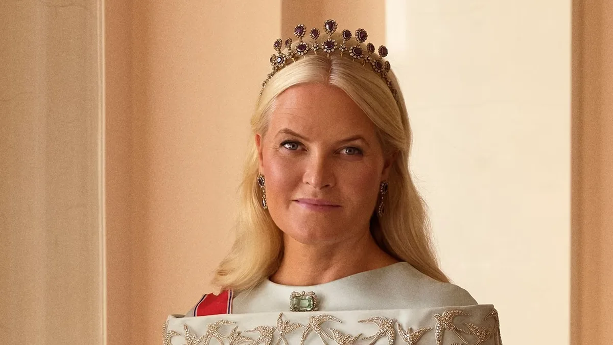 Mette Marit ya es reina de Noruega: su nuevo papel tras su año más difícil