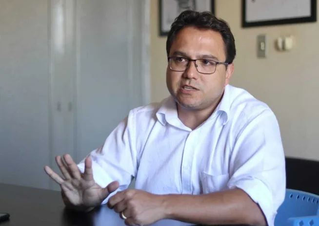 Pedrossian Neto tenta transformar herança do avô em carreira própria
