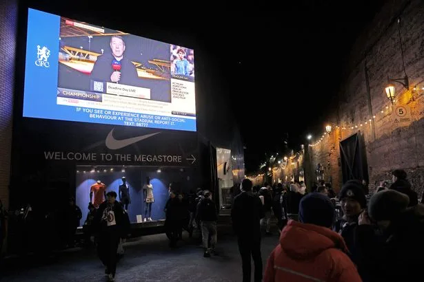 Why has the time of the summer transfer window deadline changed?
