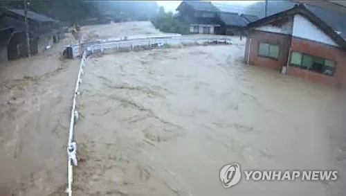 日혼슈 도야마·이시카와에 최고 '호우 특별경보'…18만명 대피령