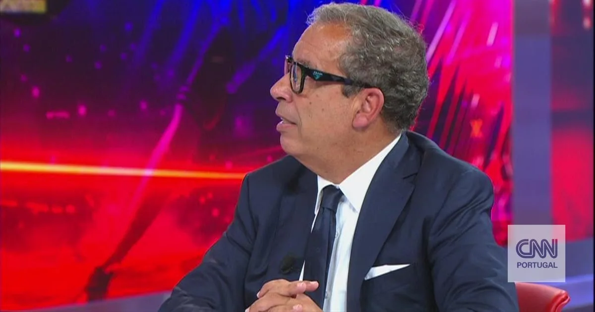 “Não acaba a ‘era Gonçalves” no Sporting. Porque Flávio, a nova ’jóia da coroa’, promete não ficar atrás do… Pedro”
