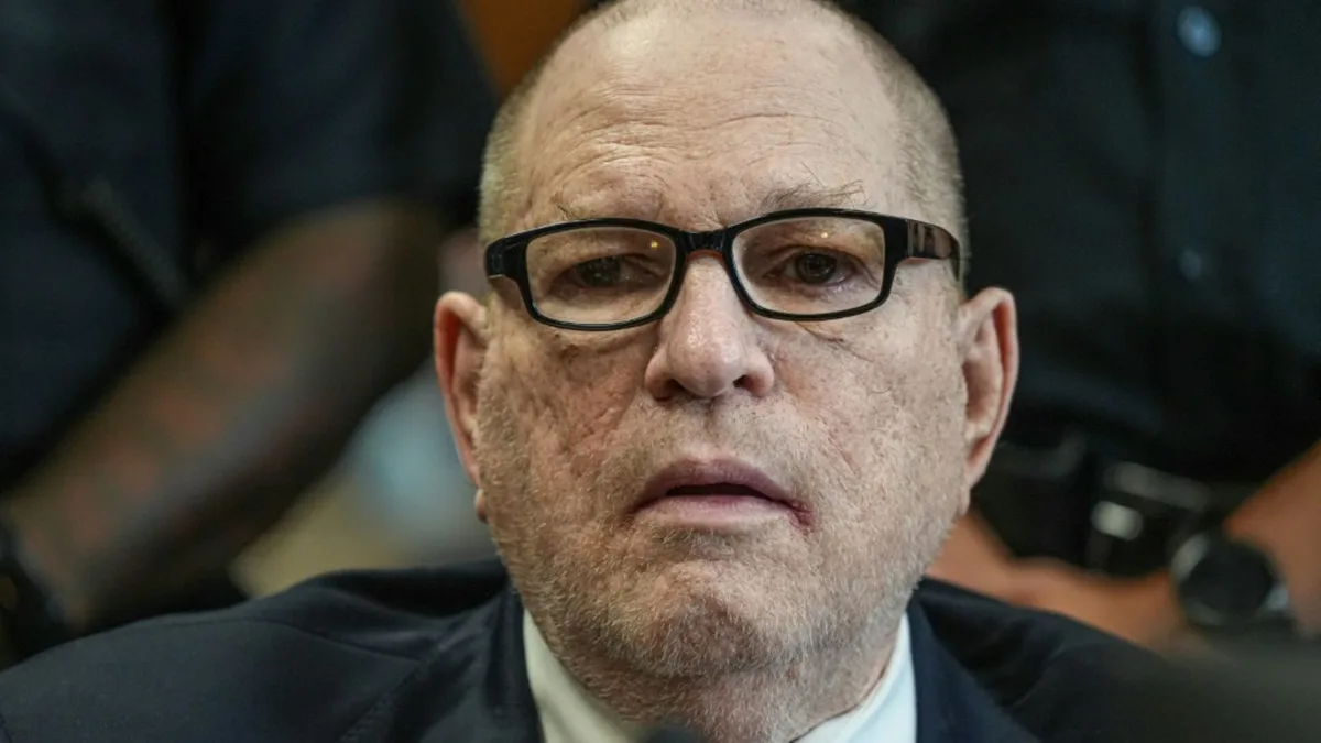 Sexueller Missbrauch: Ex-Hollywood-Produzent Weinstein zu 15 Jahren Haft verurteilt