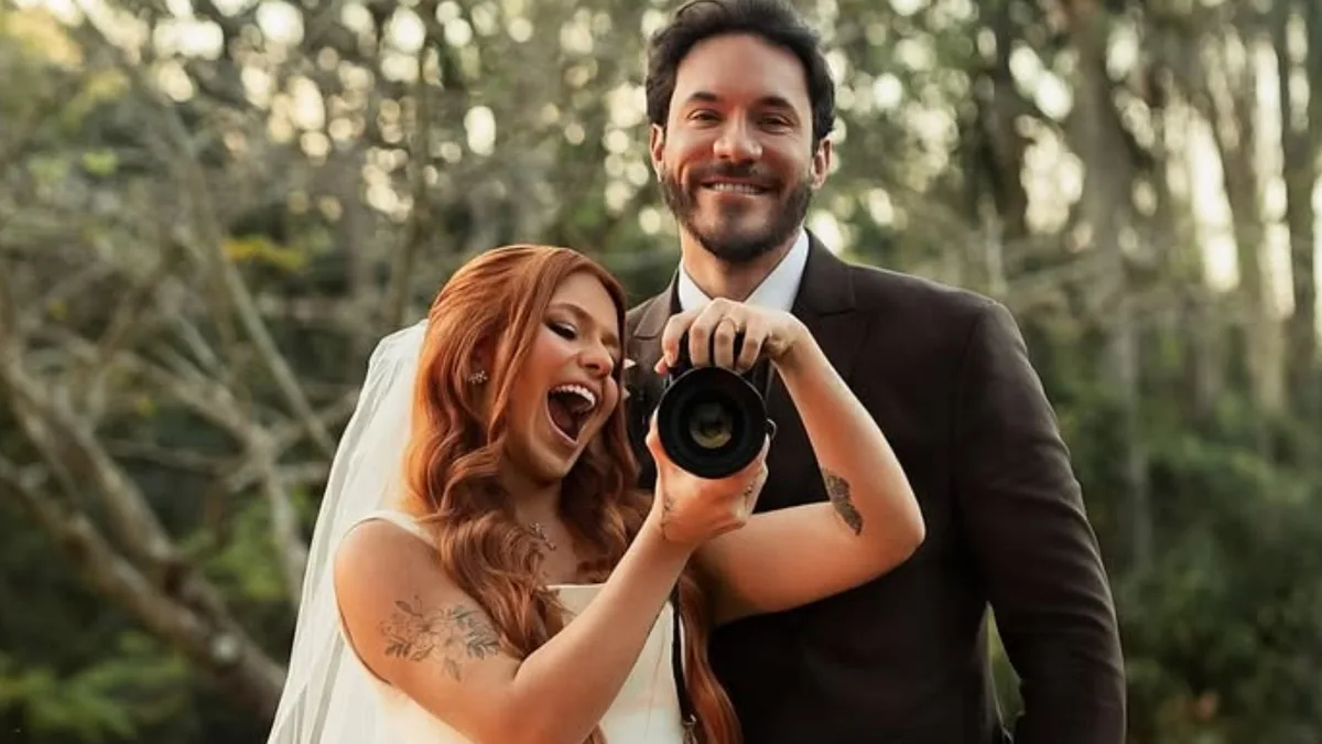 Viih Tube dá pistas explícitas de qual é a banda que cancelou show em casamento, e equipe reage Viih Tube dá pistas explícitas de qual é a banda que cancelou show em casamento, e equipe reage