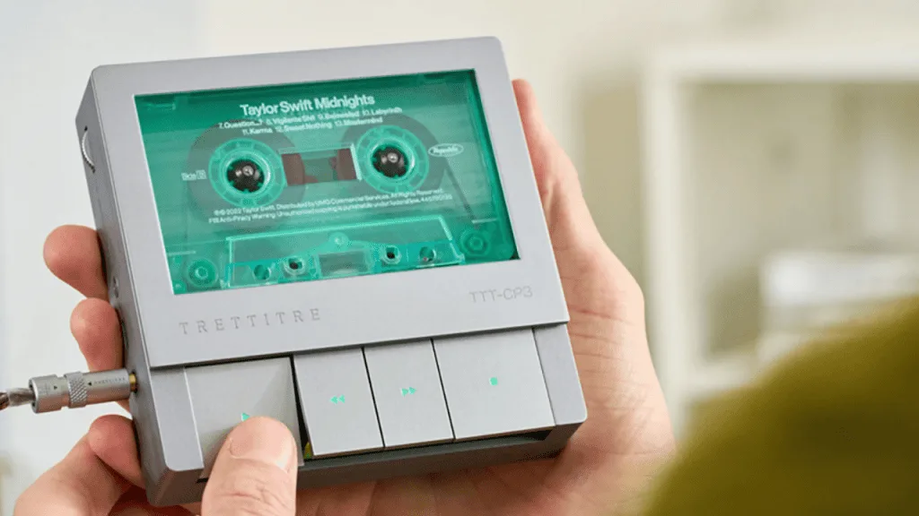Novo sistema de música reúne toca-discos, leitor de CD e toca-fitas