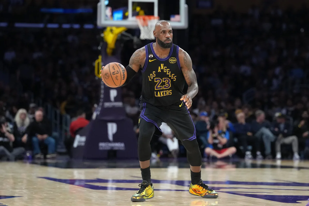 Crean un chip antifalsificación para joyas, trofeos y perfumes de lujo: LeBron James ya lo usó