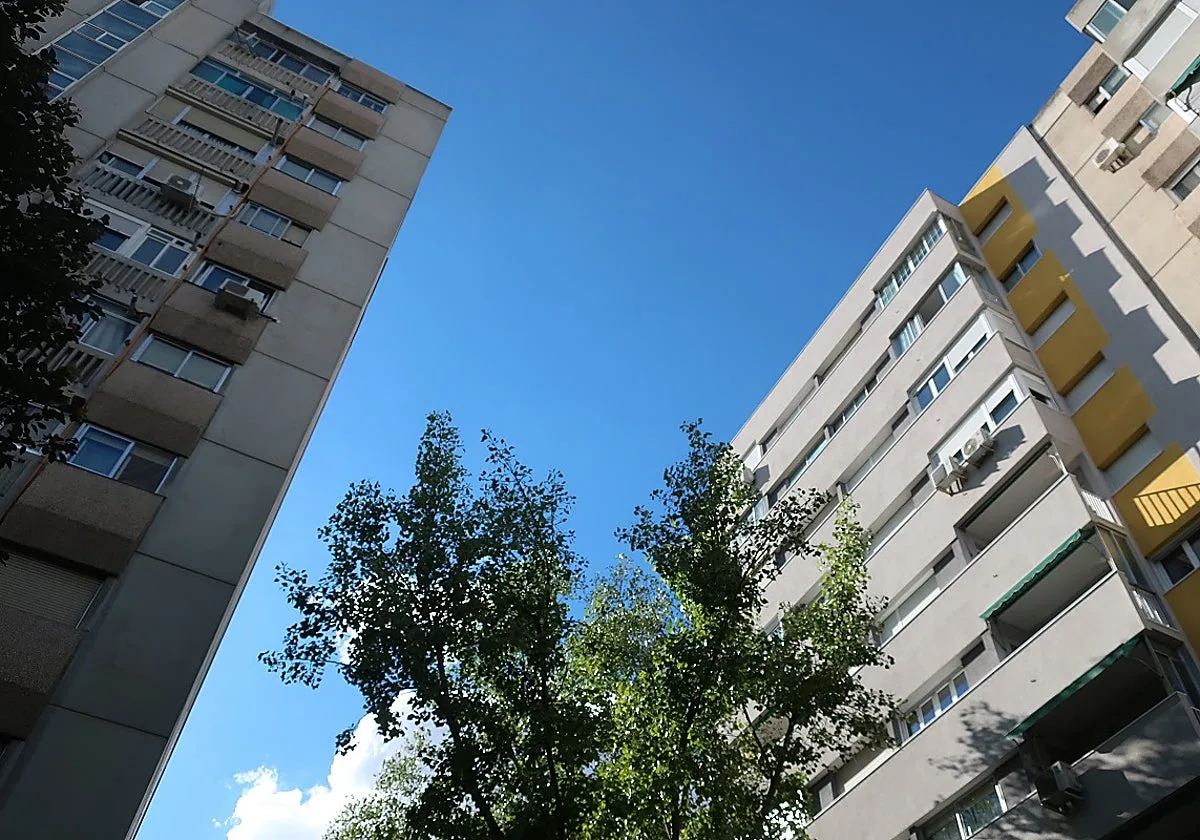 La mejora energética de los edificios no halla el interruptor en España