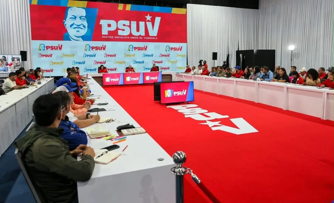 Psuv olvidó la promesa de "ni una gota" para consentir una vez más los intereses de Trump