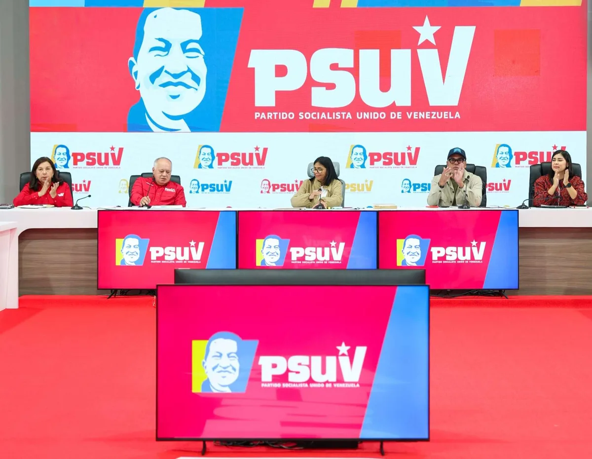Delcy Rodríguez evalúa avances del Plan Venezuela Renace junto a la dirección nacional del Psuv y la Jpsuv
