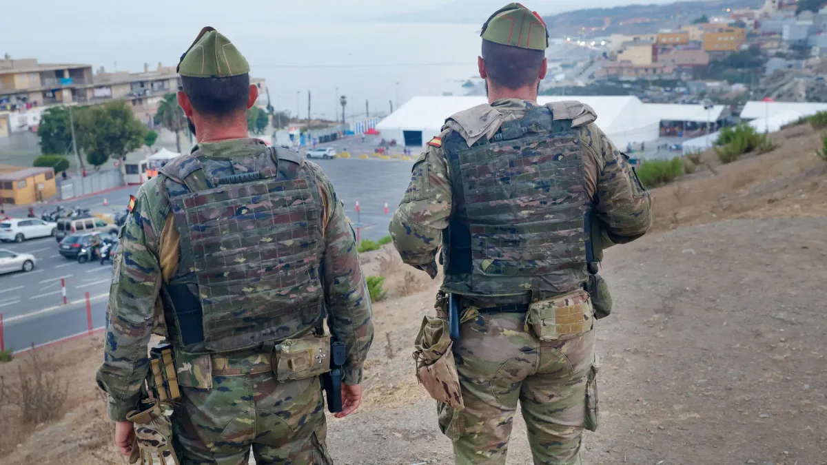 Dos militares han sido evacuados al hospital Gómez Ulla de Madrid tras ser agredidos por inmigrantes en Ceuta