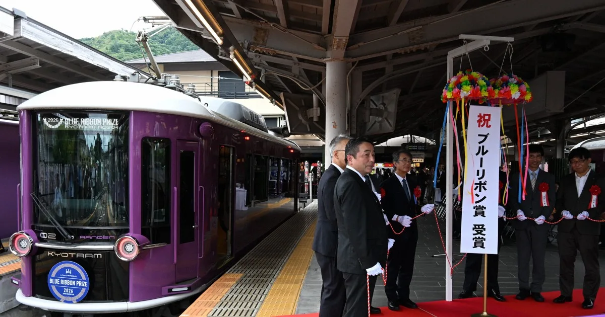 1両の路面電車で初 京都「KYOTRAM」にブルーリボン賞