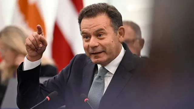 Montenegro afirma equilíbrio orçamental apesar do aumento da despesa