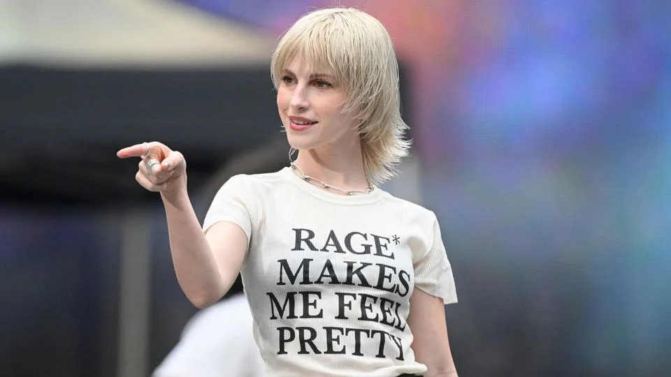 Paramore’s Longest-Running Hit Brings The Band To A Chart Milestone
