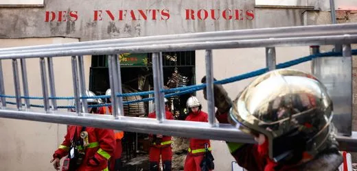 Paris: Beliebte Markthalle fast vollständig niedergebrannt