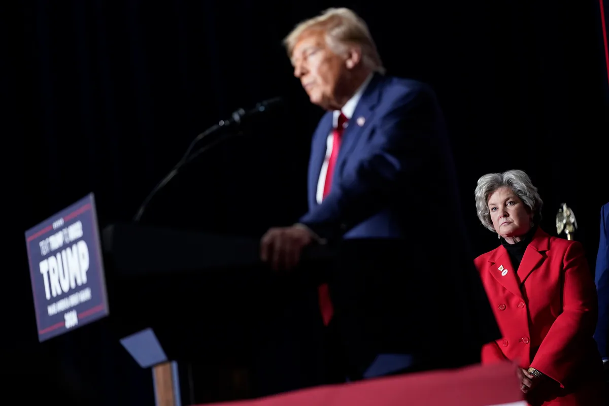 Susie Wiles, uma das assessoras mais próximas de Trump, diz estar livre do câncer de mama