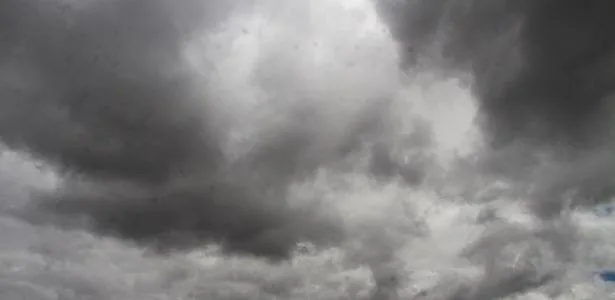 Tempestades com ventos de 100 km/h podem atingir dez estados brasileiros