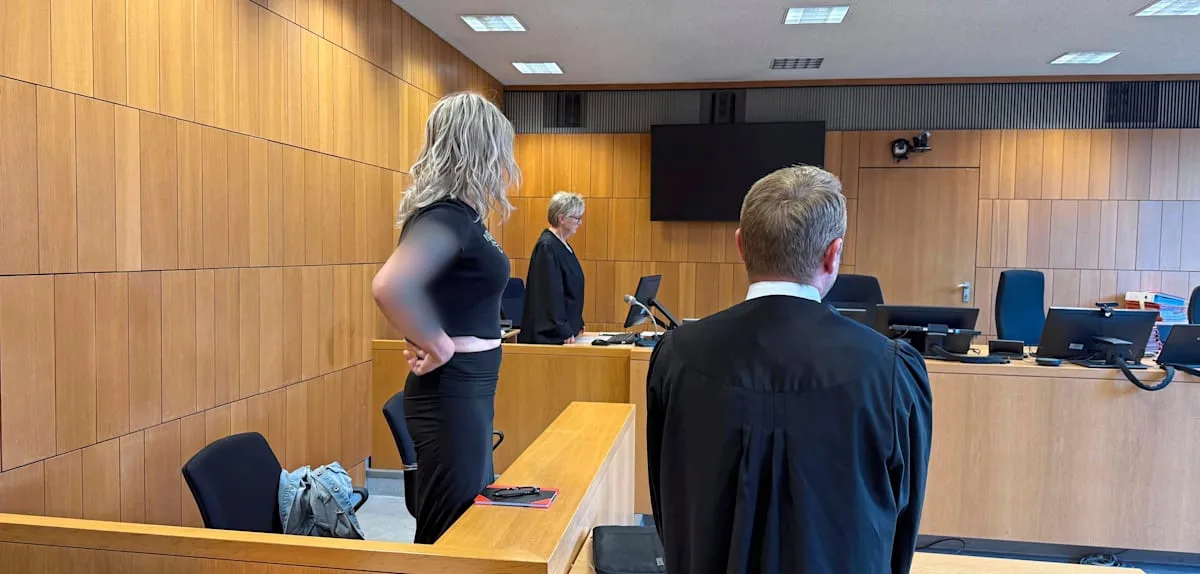 Trans-Polizistin soll 14-Jährige auf Damentoilette vergewaltigt haben