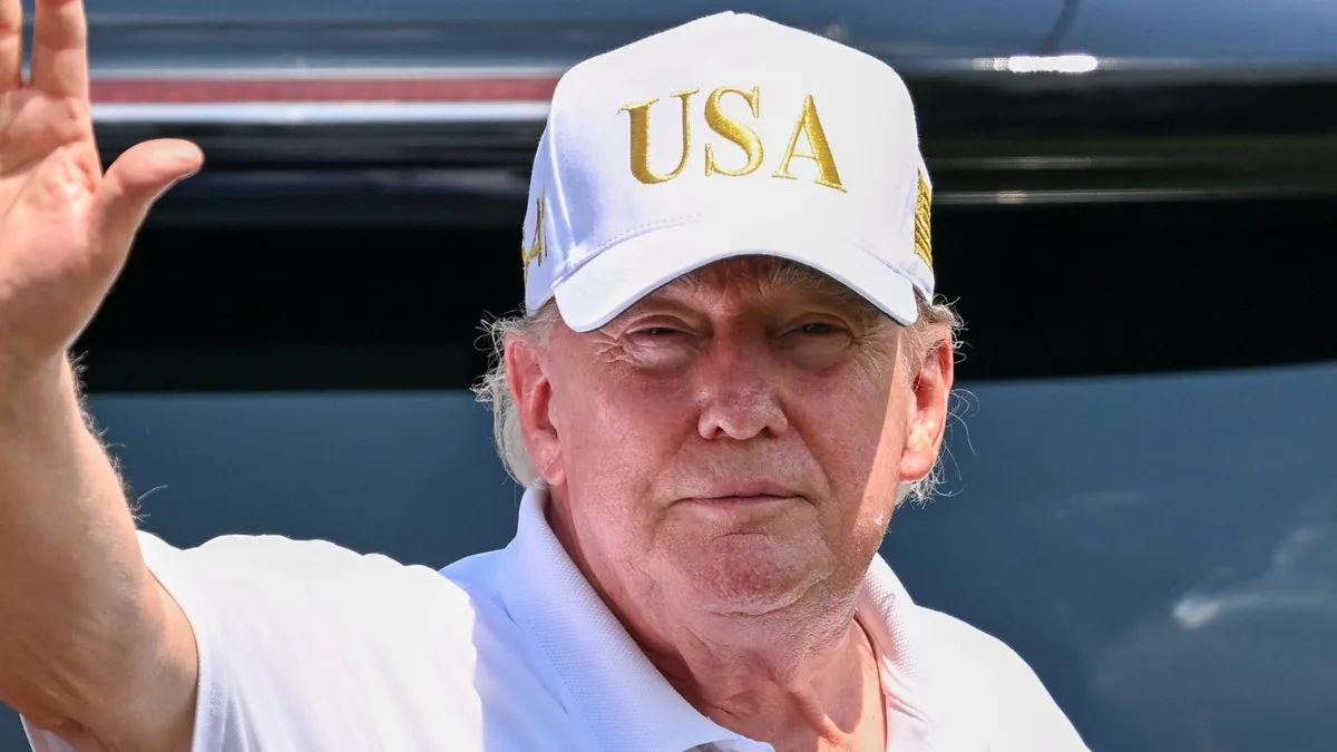 Trump Unveils Secretive Golf Plan After Zacharia’s Photo Fiasco