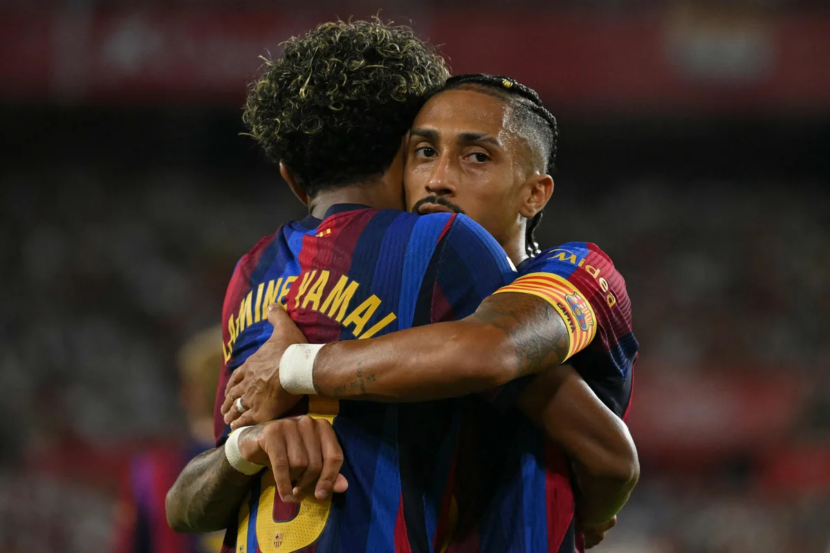 Raphinha resuelve su lío inédito con el Barcelona