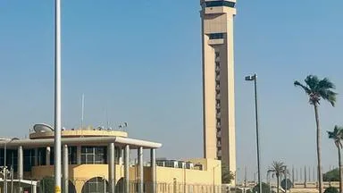 Neuer Angriff auf Flughafen Riad, Ministerin Reiche sitzt fest